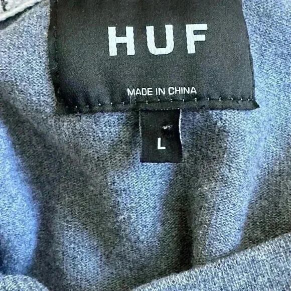 HUF Graphic Varsity Long Sleeve Shirt
HUF highway sign with iconic 86. Mens Lg - Picture 8 of 10